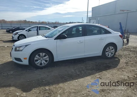 2014 Chevrolet Cruze Ls z USA, uszkodzony, nr VIN 1G1PA5SG0E7275264